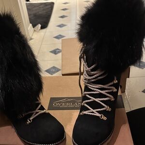 Overland Black Fur-Trimmed Women's Winter Boots